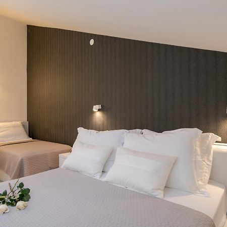 Apartments And Rooms With Parking Space Rogoznica - 10339 Kamer foto