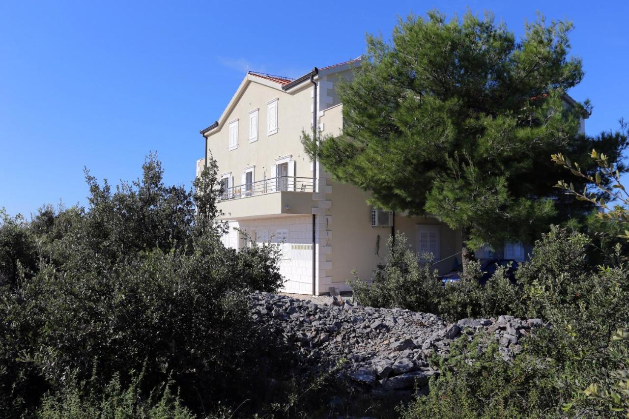 Apartments And Rooms With Parking Space Rogoznica - 10339 Buitenkant foto