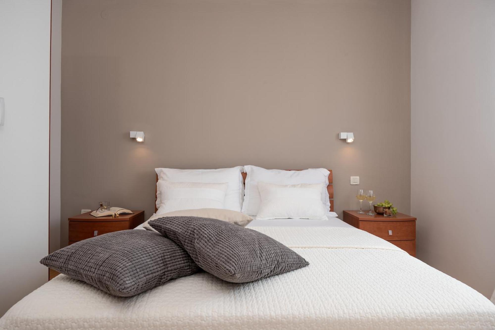 Apartments And Rooms With Parking Space Rogoznica - 10339 Kamer foto